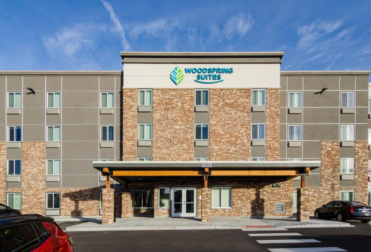 Woodspring Suites Thornton-North Denver Exteriér fotografie