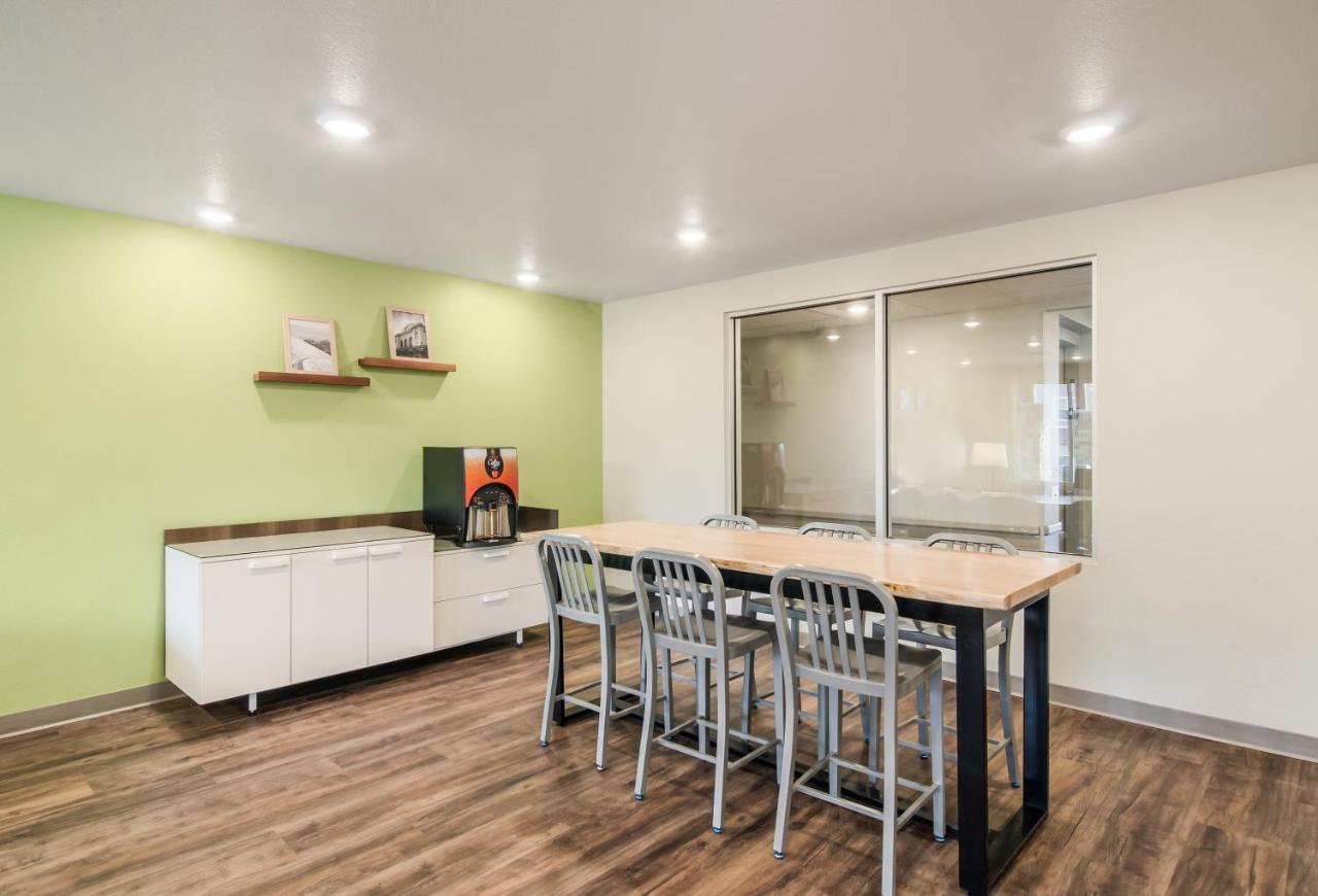 Woodspring Suites Thornton-North Denver Exteriér fotografie