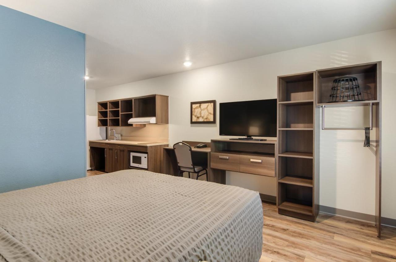 Woodspring Suites Thornton-North Denver Exteriér fotografie
