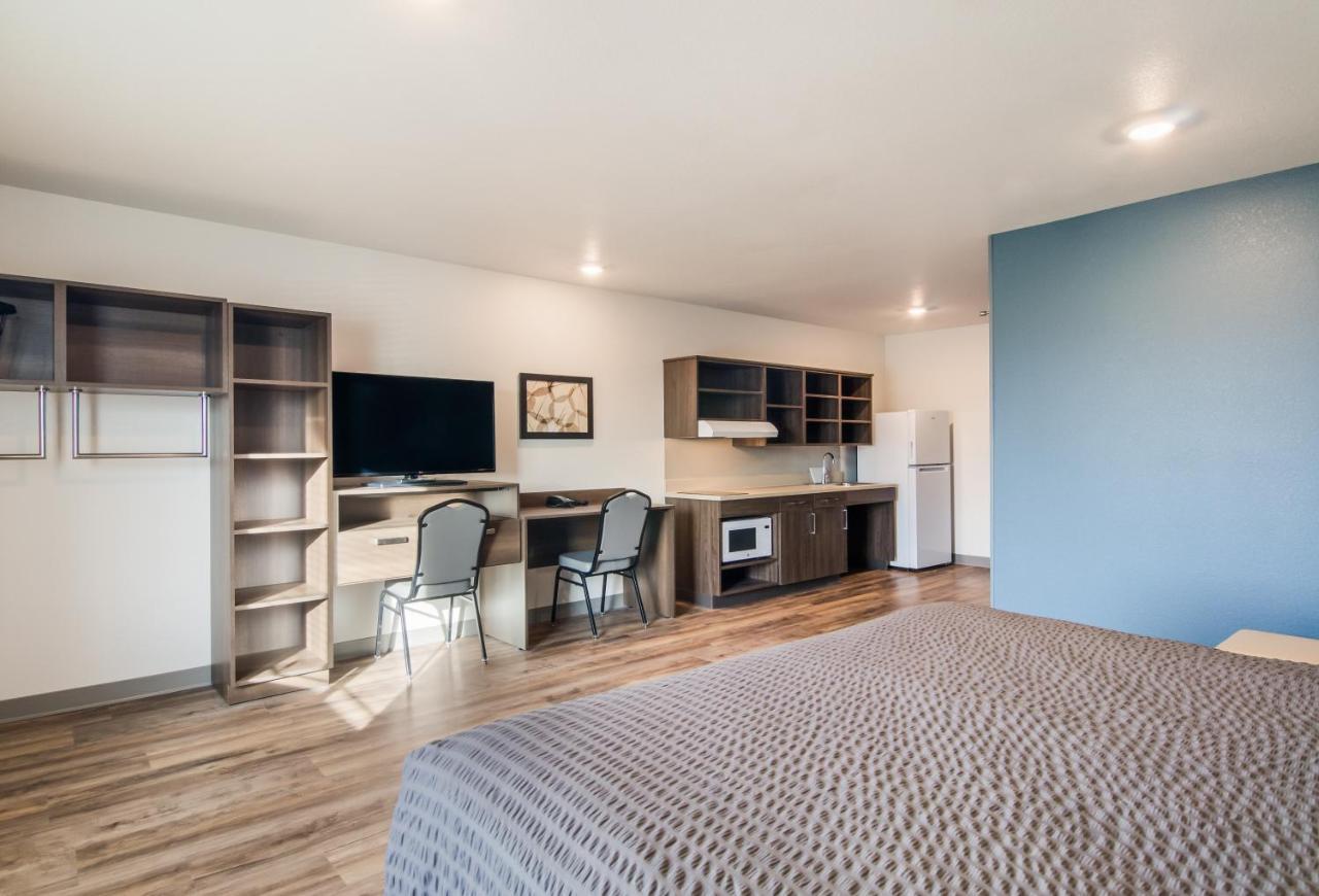 Woodspring Suites Thornton-North Denver Exteriér fotografie